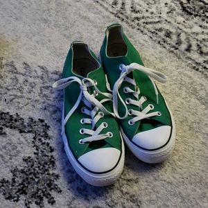 Green Low Top Converse